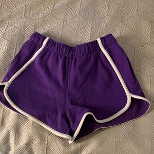 Scuba Mid-Rise Oversized
Short 3" *Trim